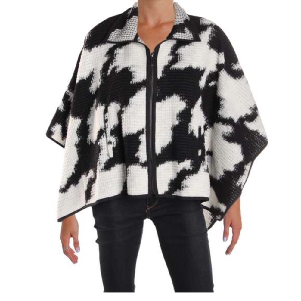2X/3X French Connection Wool Cape